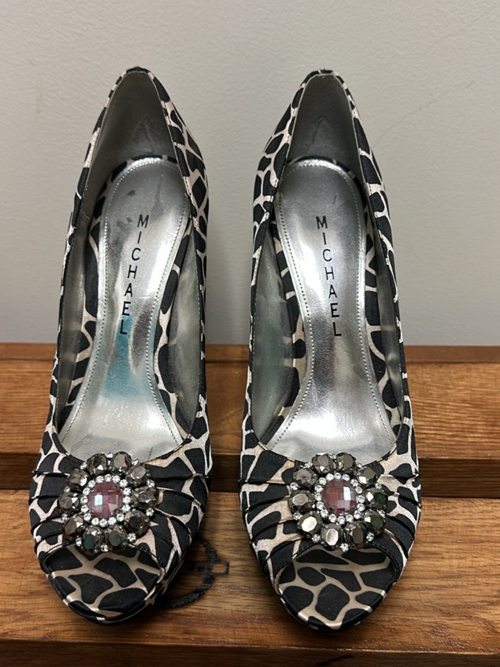 Michael Kors Giraffe Print Jeweled Peep-Toe Platform Pumps - Women's Size 7.5
